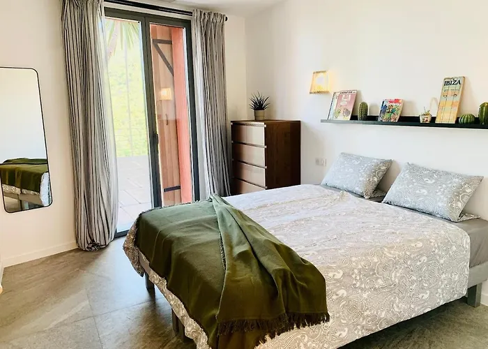 Hébergement de vacances Villam With Heated Pool, Panoramic View, Sea *