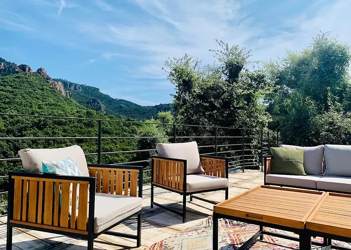 Hébergement de vacances Villam With Heated Pool, Panoramic View, Sea Mandelieu