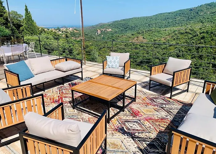 Villam With Heated Pool, Panoramic View, Sea