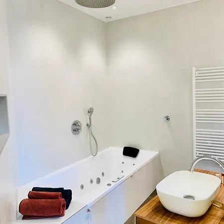 Villam With Heated Pool, Panoramic View, Sea